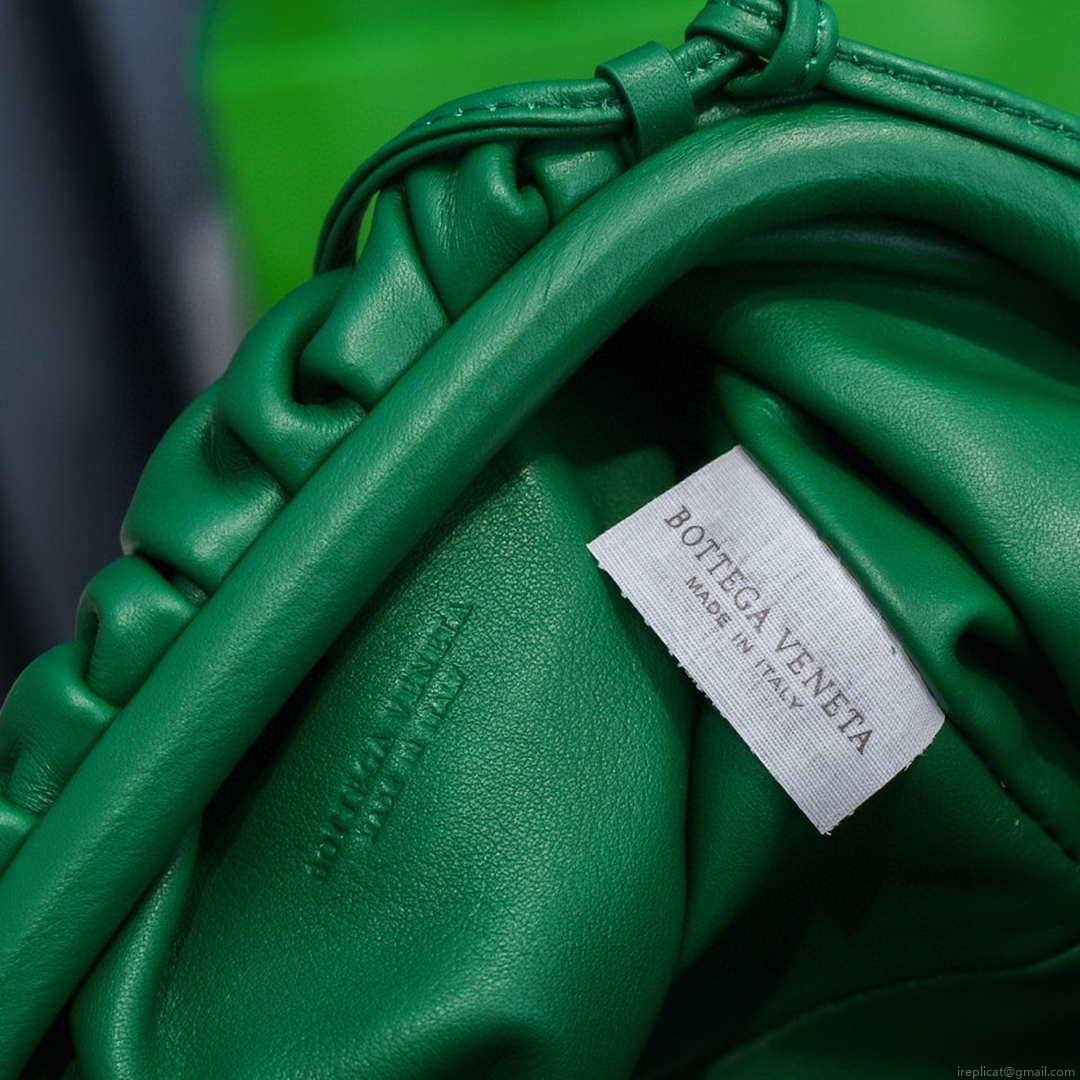 Bottega Veneta 585852 BV Mini Pouch Green Bag