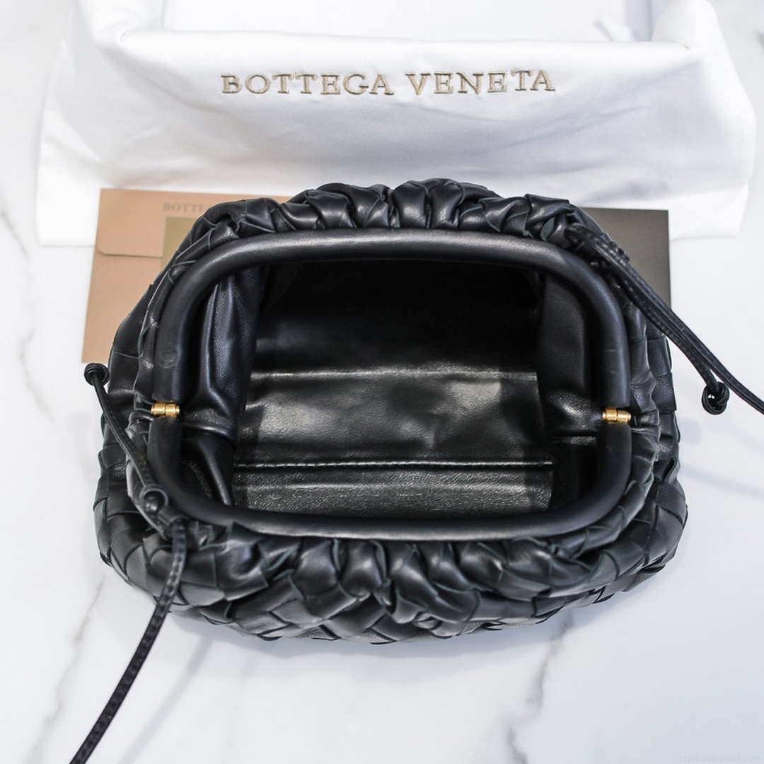 BV 585852VCPP18803 Bottega Veneta Mini Pouch Black