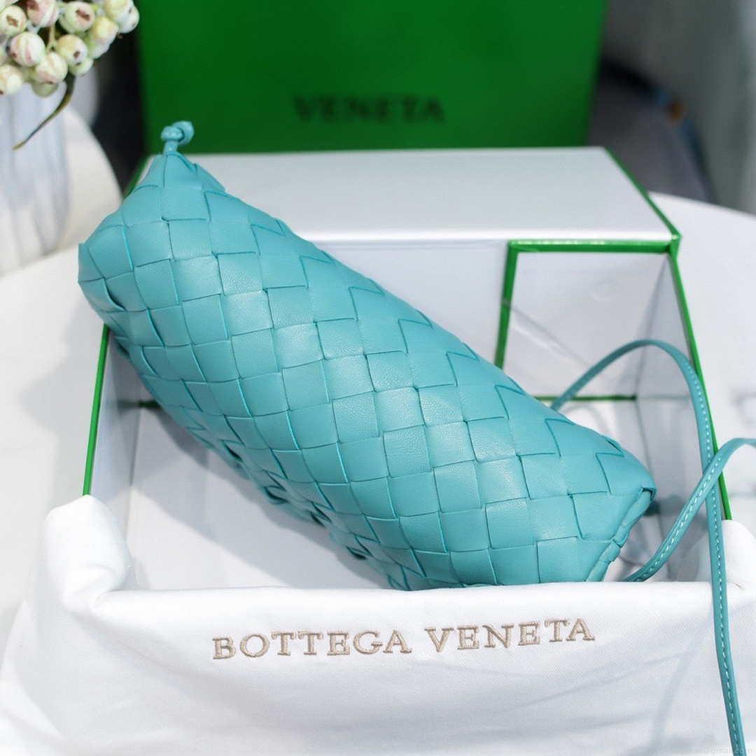 BV 585852 Bottega Veneta Mini Pouch intrecciato leather clutch with strap Blue