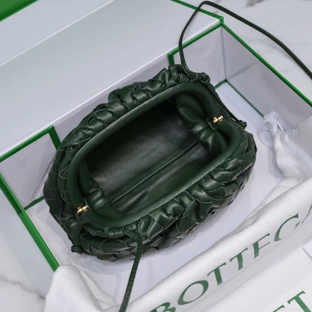 BV 585852 Bottega Veneta Mini Pouch intrecciato leather clutch with strap Dark Green