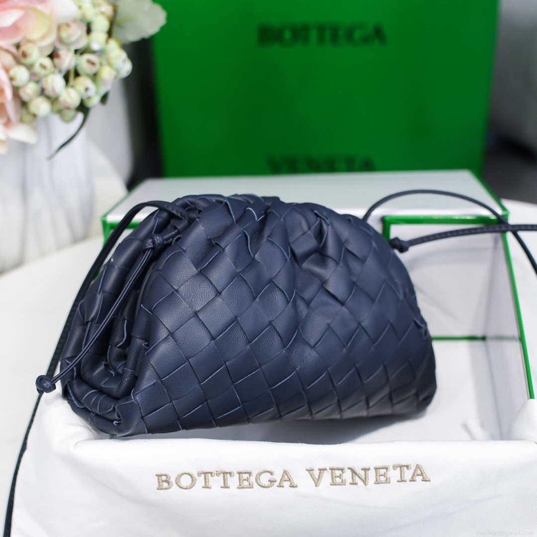BV 585852 Bottega Veneta Mini Pouch intrecciato leather clutch with strap Navy Blue