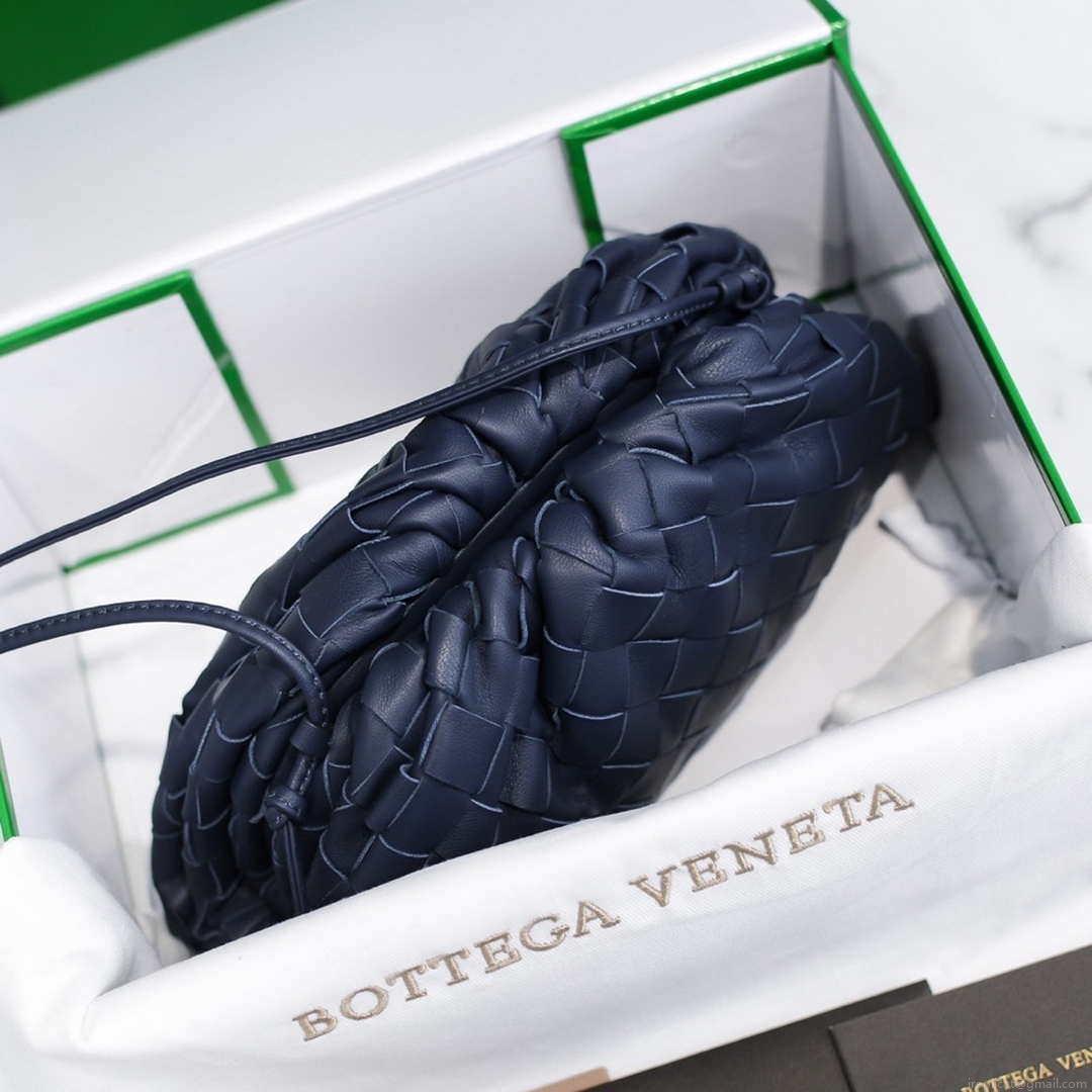 BV 585852 Bottega Veneta Mini Pouch intrecciato leather clutch with strap Navy Blue