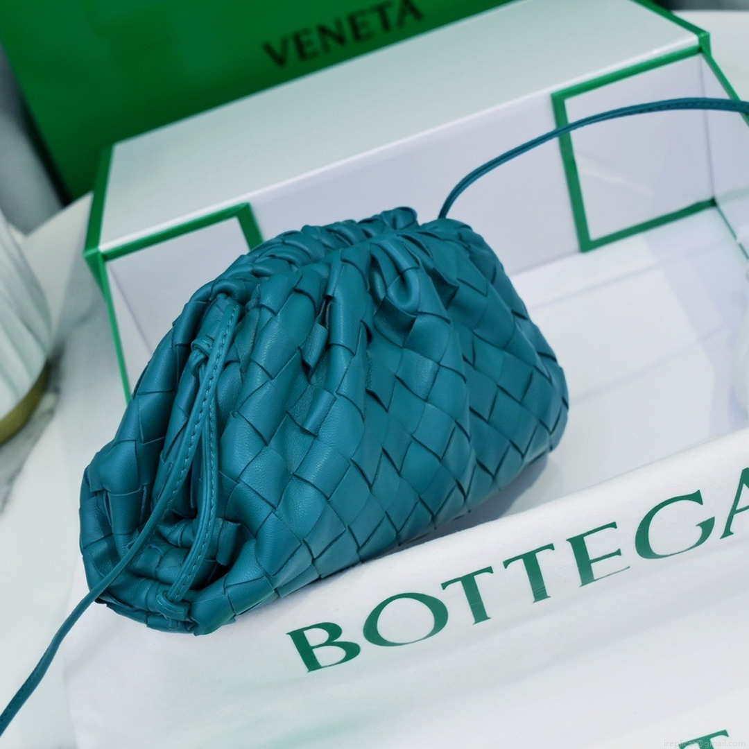 BV 585852 Bottega Veneta Mini Pouch intrecciato leather clutch with strap sapphire