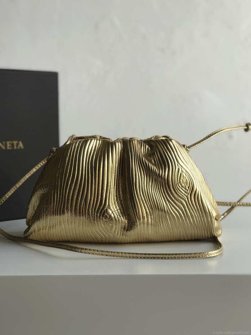 BV 585852 Bottega Veneta Mini Pouch Lambskin leather clutch with strap metallic Gold