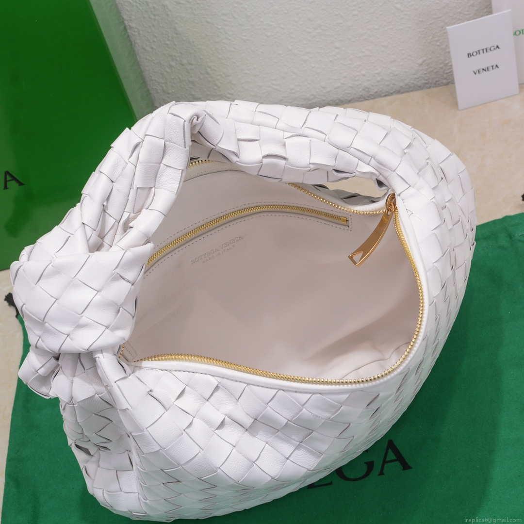 Bottega Veneta BV 690225 Teen Jodie intrecciato leather shoulder bag White