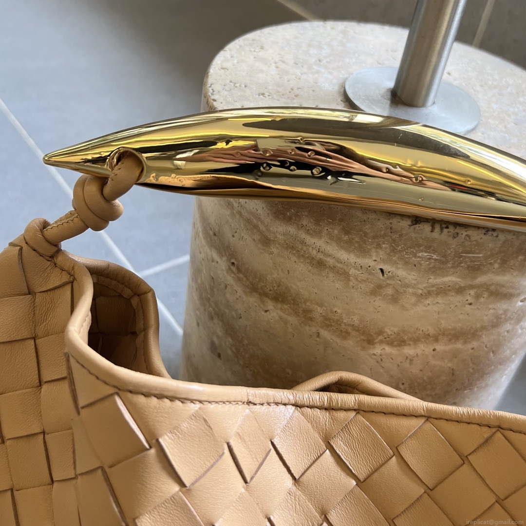 Bottega Veneta BV 716082 Sardine Apricot