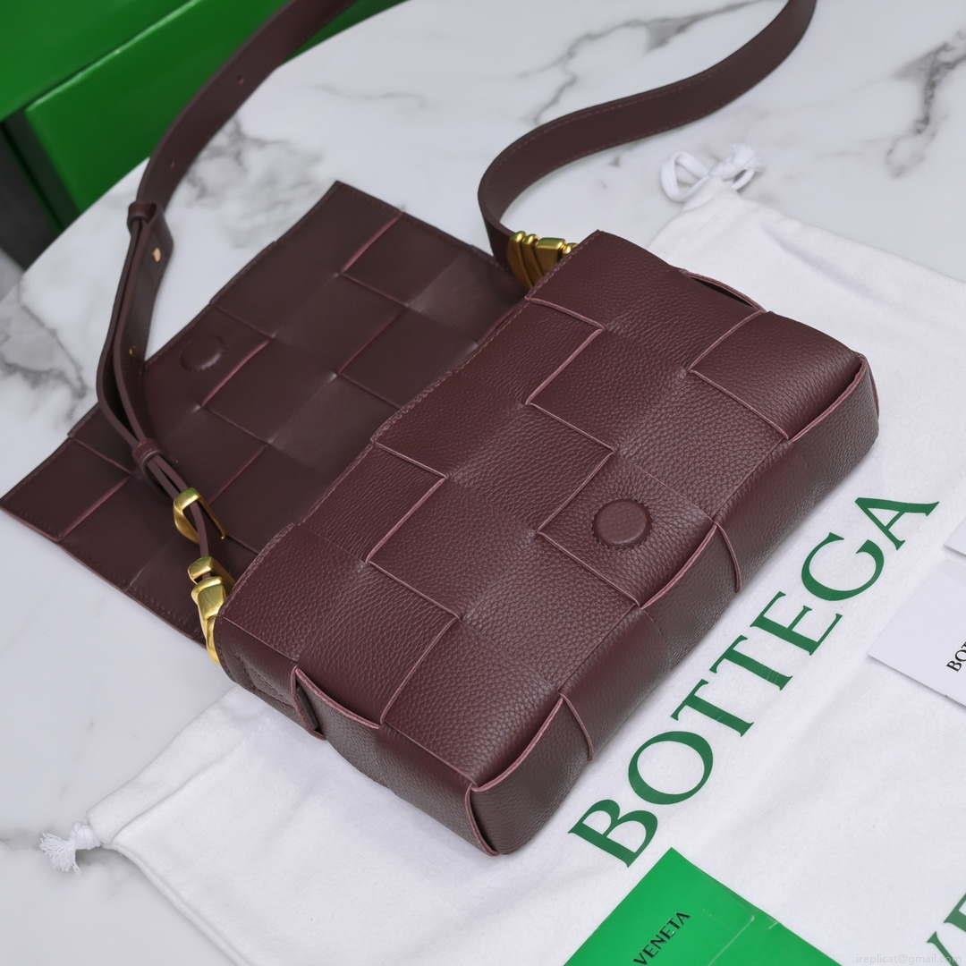 Bottega Veneta BV 666870 Cassette Intreccio grained leather cross-body bag Wine Red