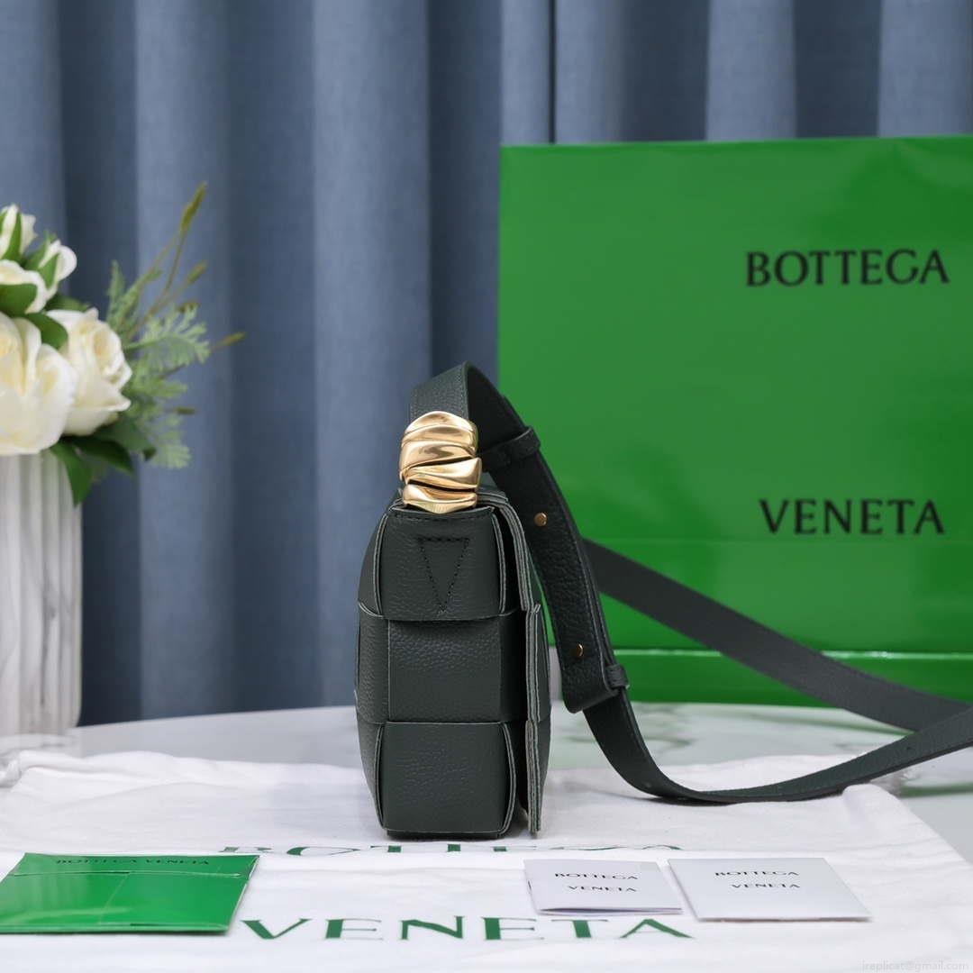 Bottega Veneta BV 666870 Cassette Intreccio grained leather cross-body bag Dark Green