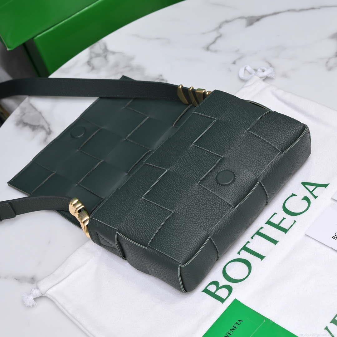 Bottega Veneta BV 666870 Cassette Intreccio grained leather cross-body bag Dark Green