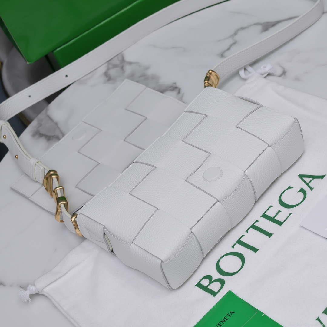 Bottega Veneta BV 666870 Cassette Intreccio grained leather cross-body bag White