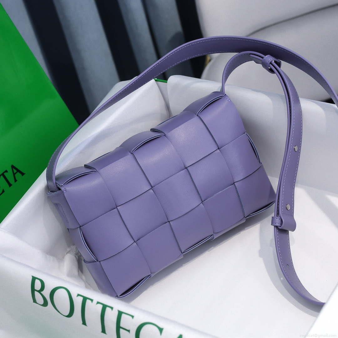 Bottega Veneta BV 578004 Cassette Cross-body bag soft lambskin leather BV89901