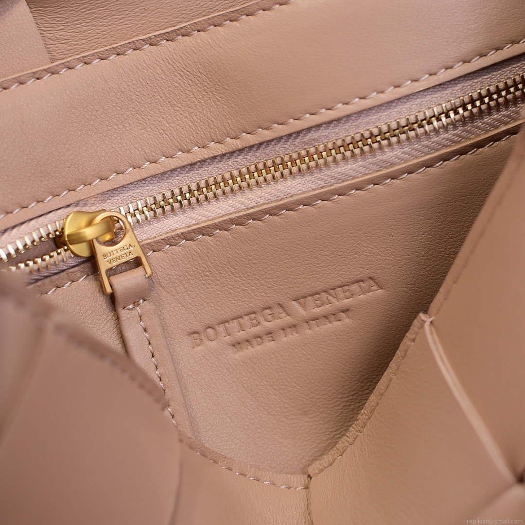 Bottega Veneta BV 578004 Cassette Cross-body bag soft lambskin leather BV89903