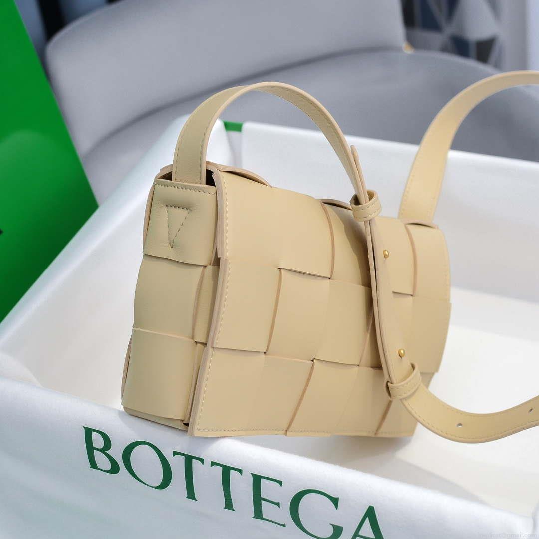 Bottega Veneta BV 578004 Cassette Cross-body bag soft lambskin leather BV89904