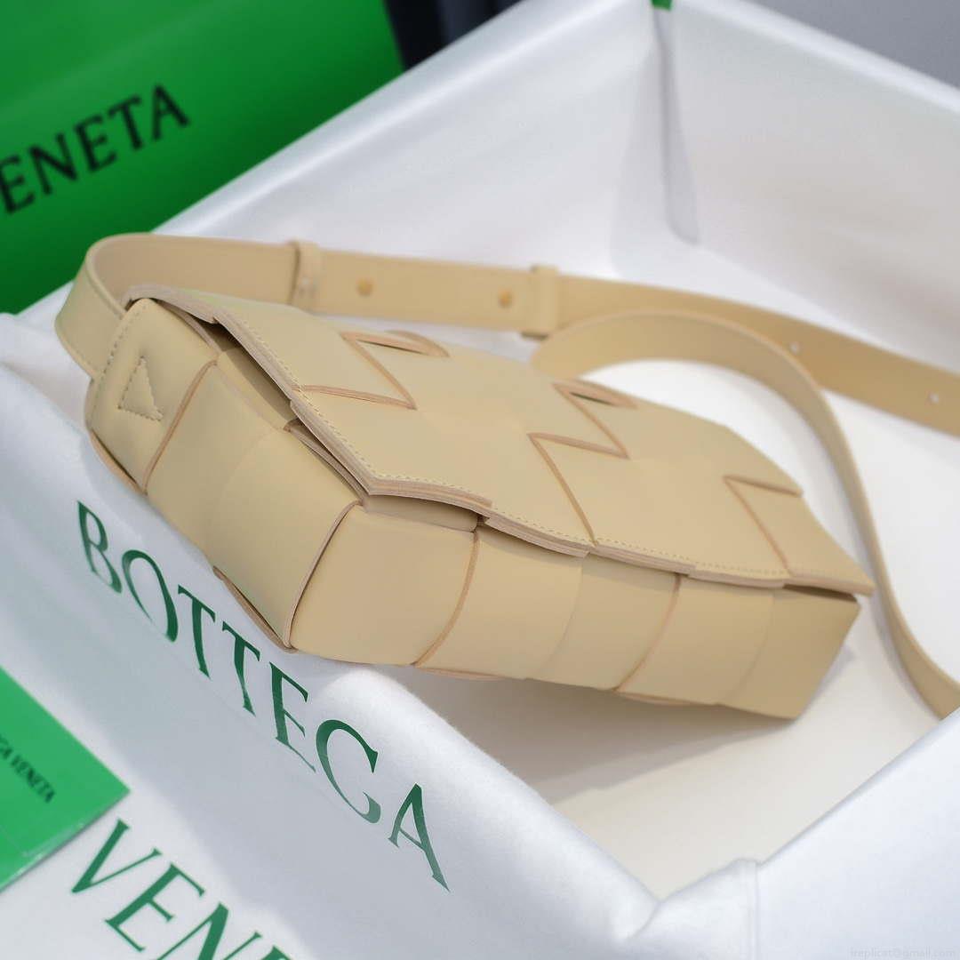 Bottega Veneta BV 578004 Cassette Cross-body bag soft lambskin leather BV89904