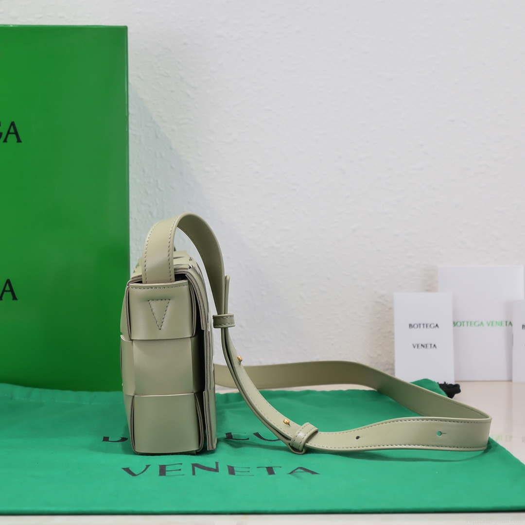 Bottega Veneta BV 578004 Cassette Cross-body bag soft lambskin leather BV89906