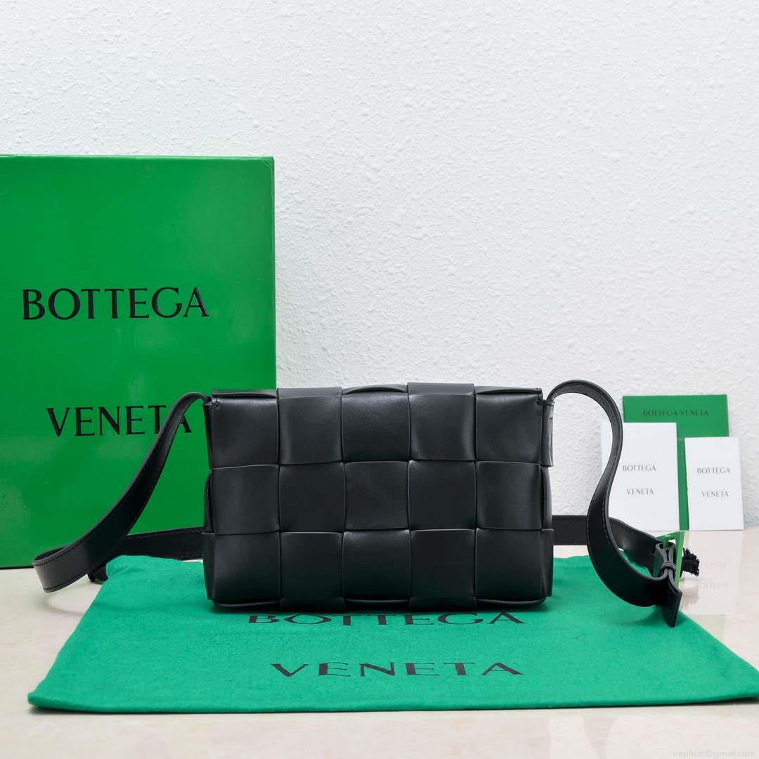 Bottega Veneta BV 578004 Cassette Cross-body bag soft lambskin leather BV89907