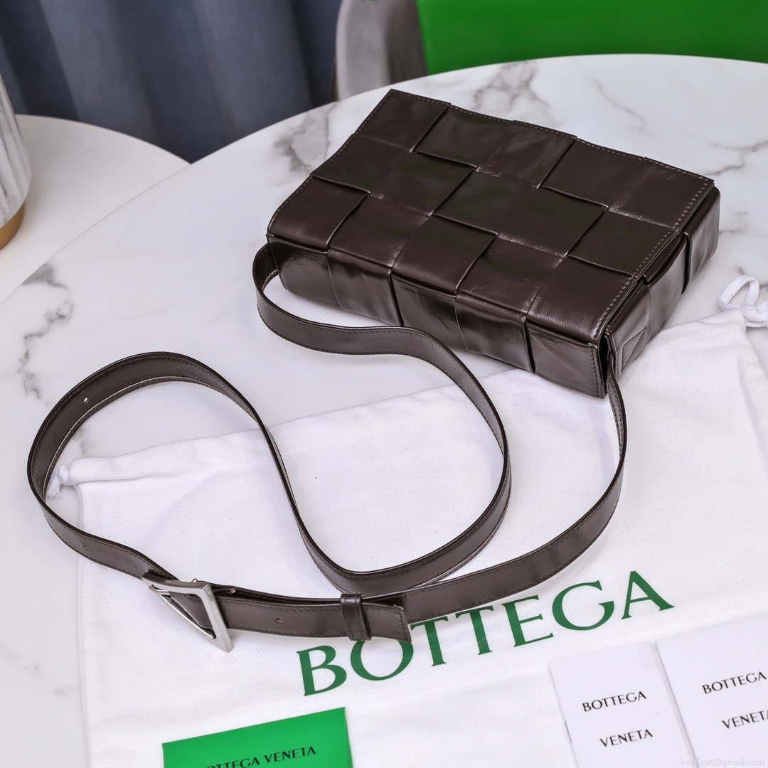 Bottega Veneta BV 578004 Cassette Cross-body bag soft lambskin leather BV89910
