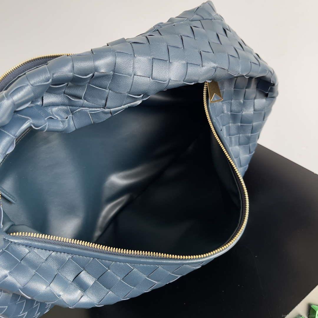 Bottega Veneta BV 600263 Medium Jodie Bag Navy Blue