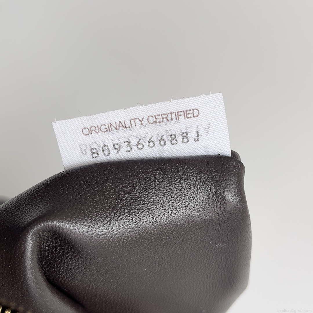 Bottega Veneta BV 600263 Medium Jodie Bag Dark Brown