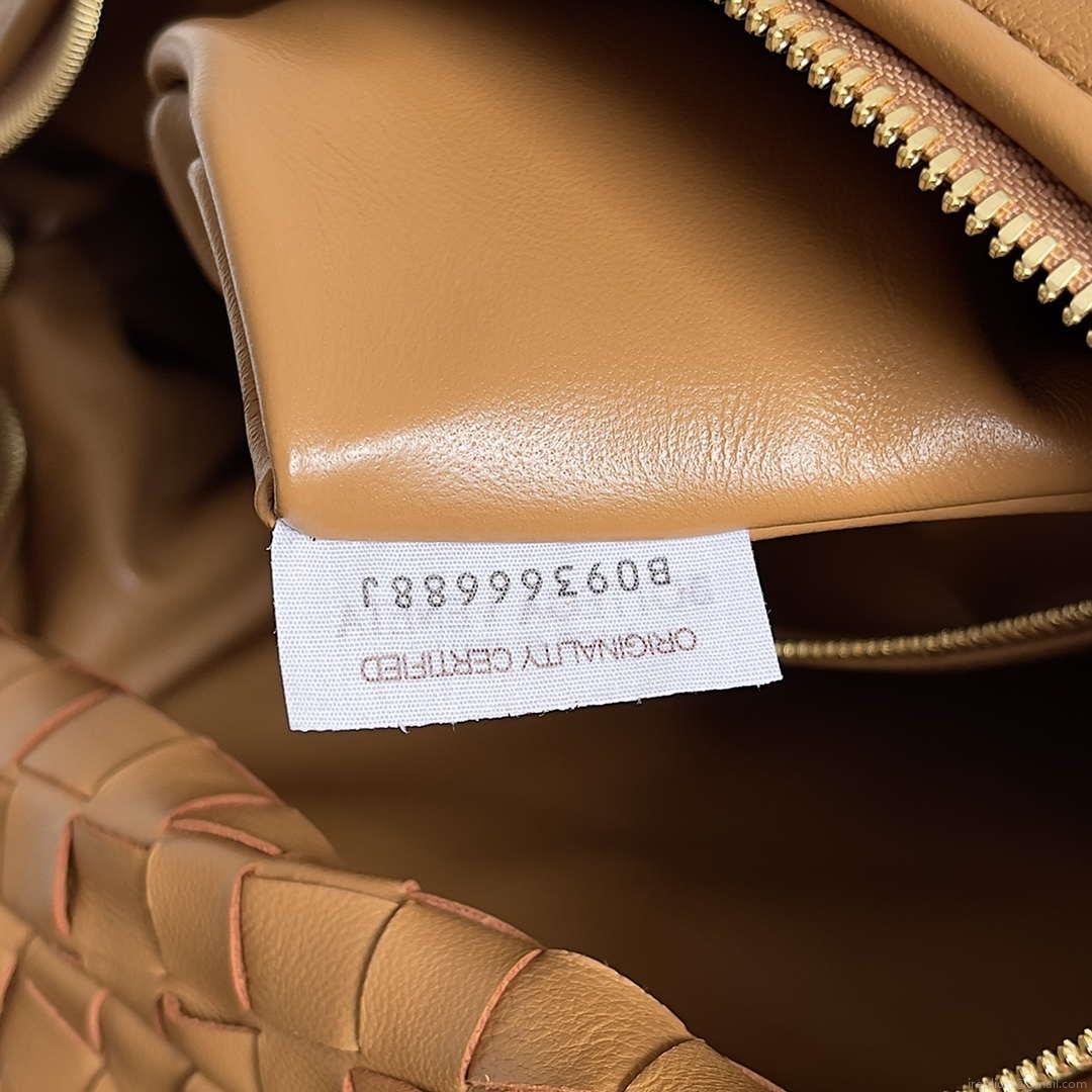 Bottega Veneta BV 600263 Medium Jodie Bag Camel