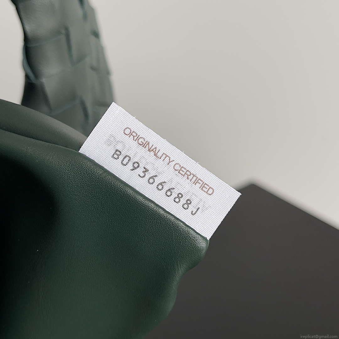 Bottega Veneta BV 600263 Medium Jodie Bag Dark Green