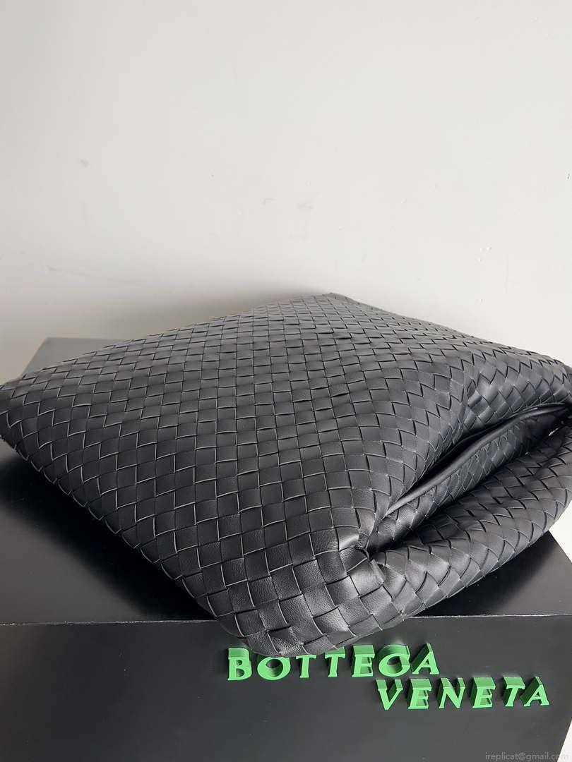 Bottega Veneta BV 763970 Large Hop Fondant Bag Black