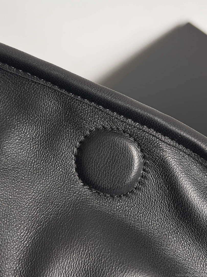 Bottega Veneta BV 763970 Large Hop Fondant Bag Black