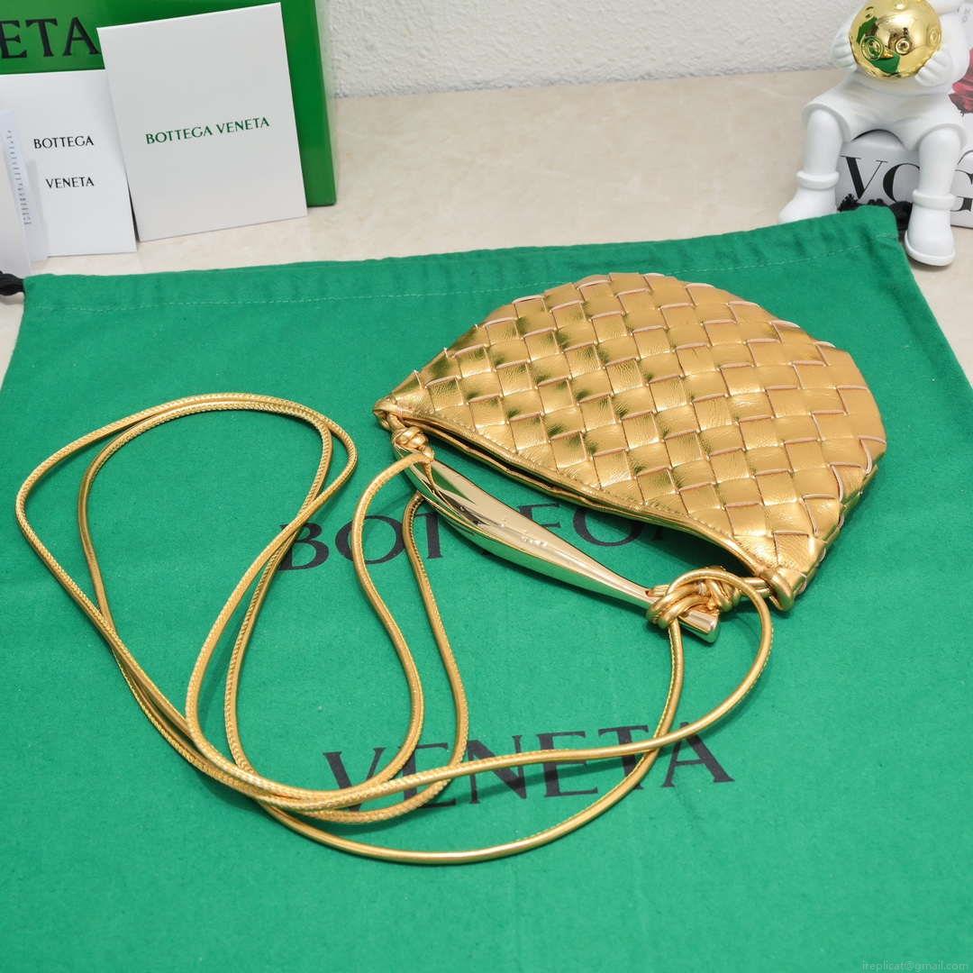 Bottega Veneta BV 744267 Mini Sardine Cross-body bag realised with Intrecciato Gold