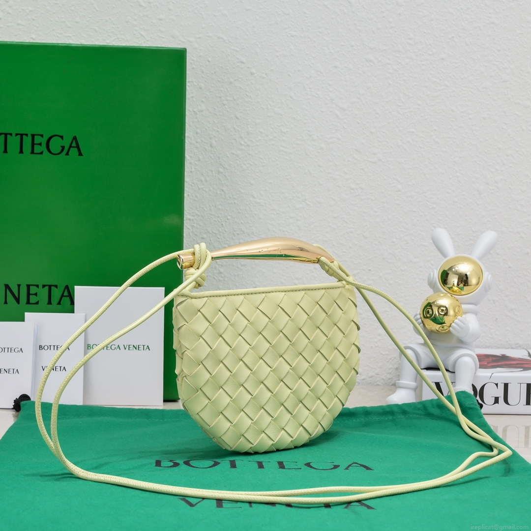 Bottega Veneta BV 744267 Mini Sardine Cross-body bag realised with Intrecciato Yellow