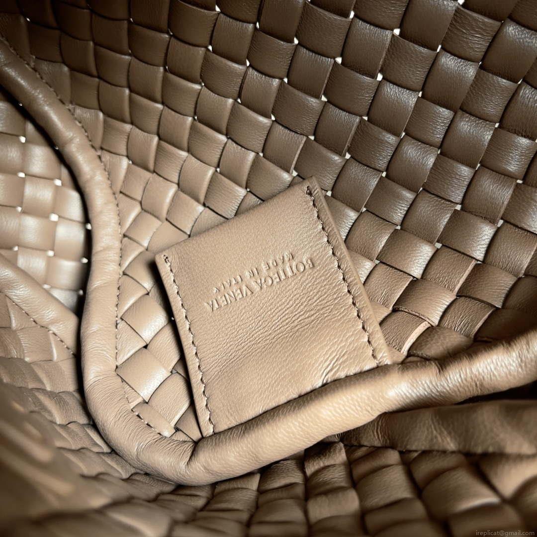 Bottega Veneta BV 762711 Mini Cobble Shoulder Bag Brown
