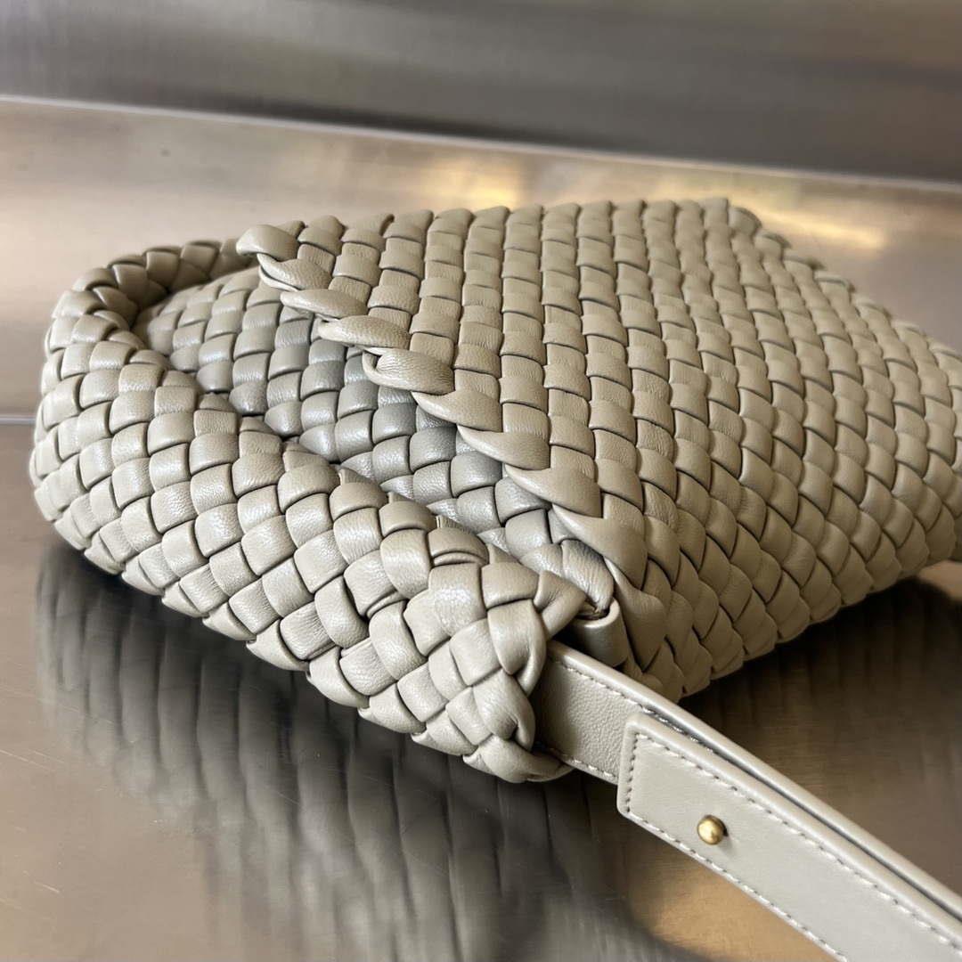 Bottega Veneta BV 709418 Small Cobble Shoulder Bag Gray