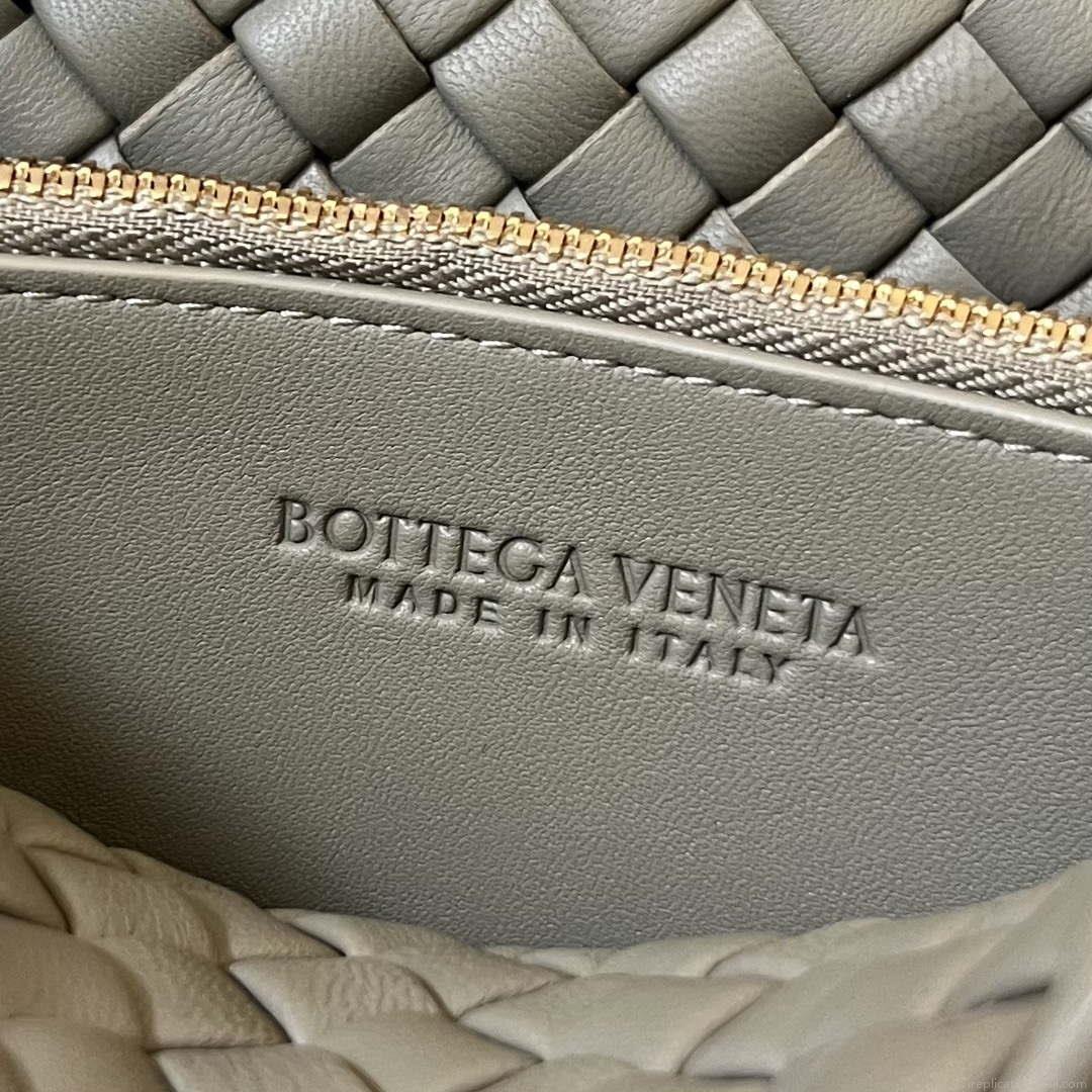 Bottega Veneta BV 709418 Small Cobble Shoulder Bag Gray