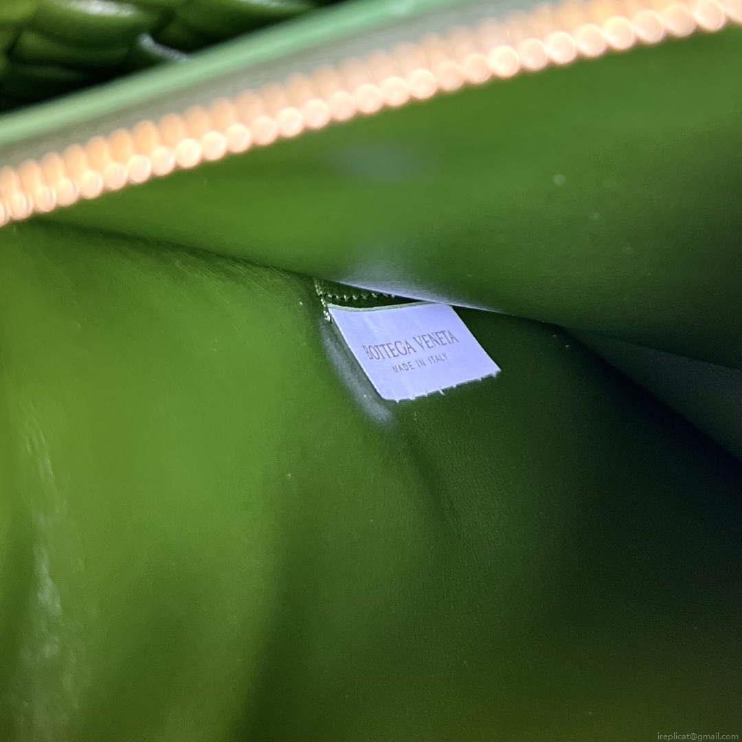Bottega Veneta BV 709418 Small Cobble Shoulder Bag Green
