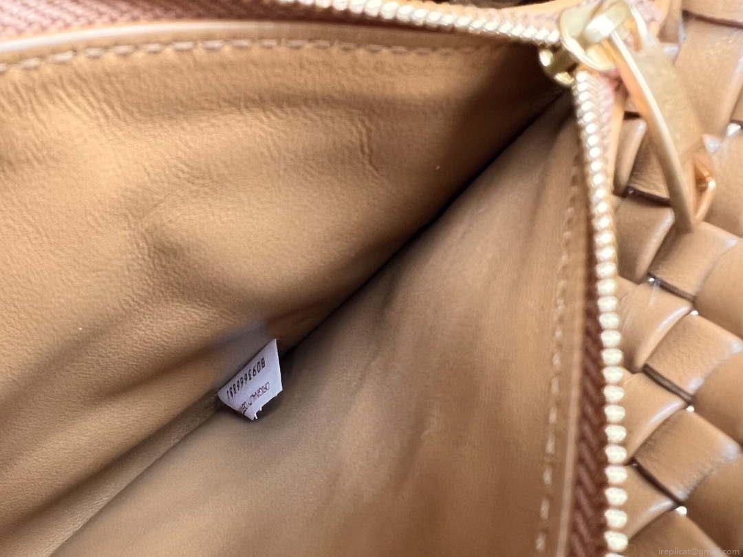 Bottega Veneta BV 709418 Small Cobble Shoulder Bag Tan