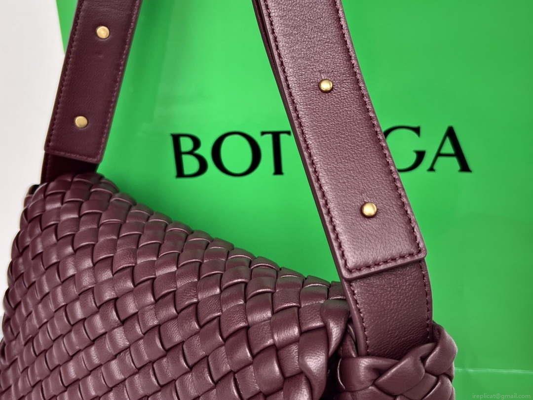 Bottega Veneta BV 709418 Small Cobble Shoulder Bag Wine Red