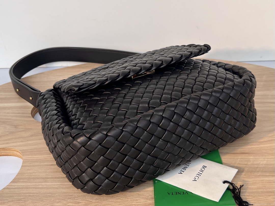 Bottega Veneta BV 709418 Small Cobble Shoulder Bag Drak Brown