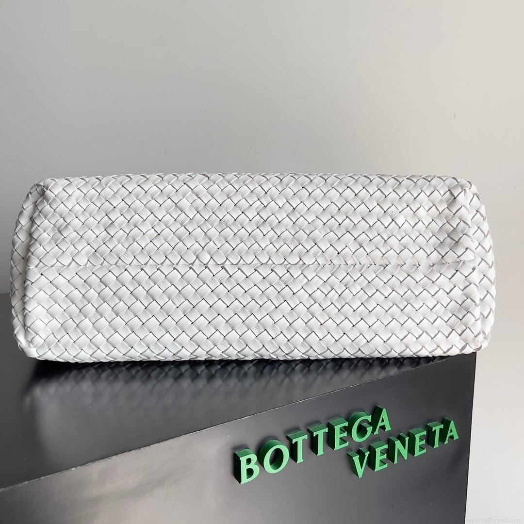 Bottega Veneta BV 608811 Large Cabat Bag Bv0012