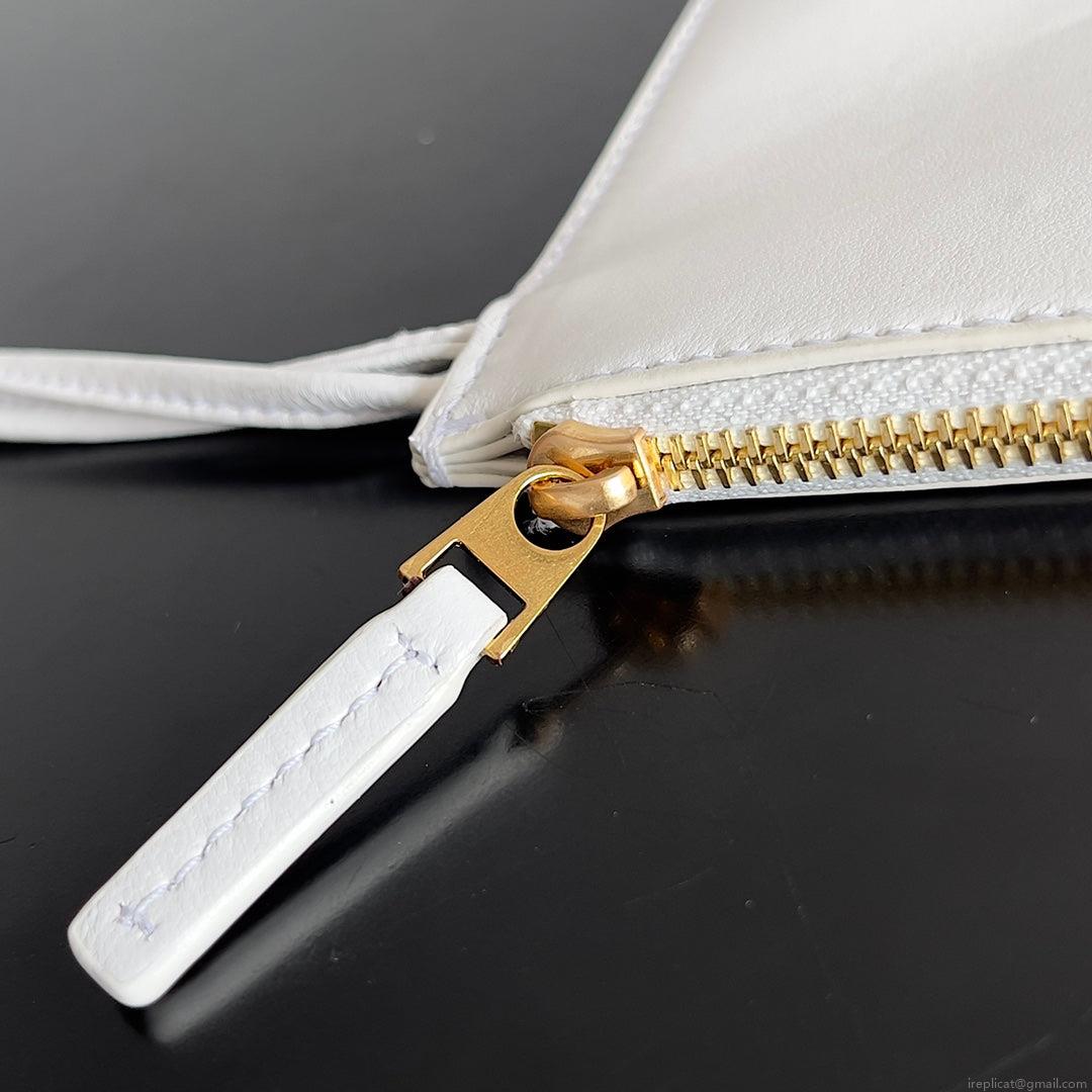 Bottega Veneta BV 608811 Large Cabat Bag Bv0012