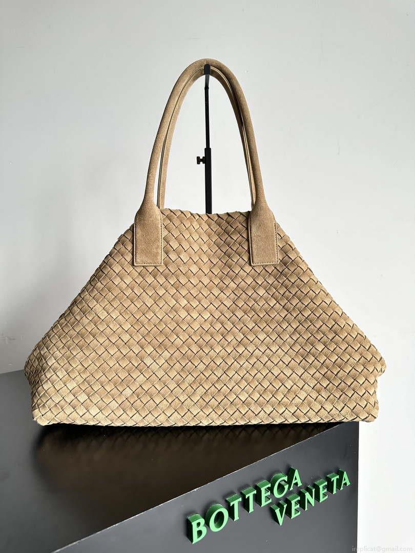 Bottega Veneta BV 608811 Large Cabat Bag Bv0014