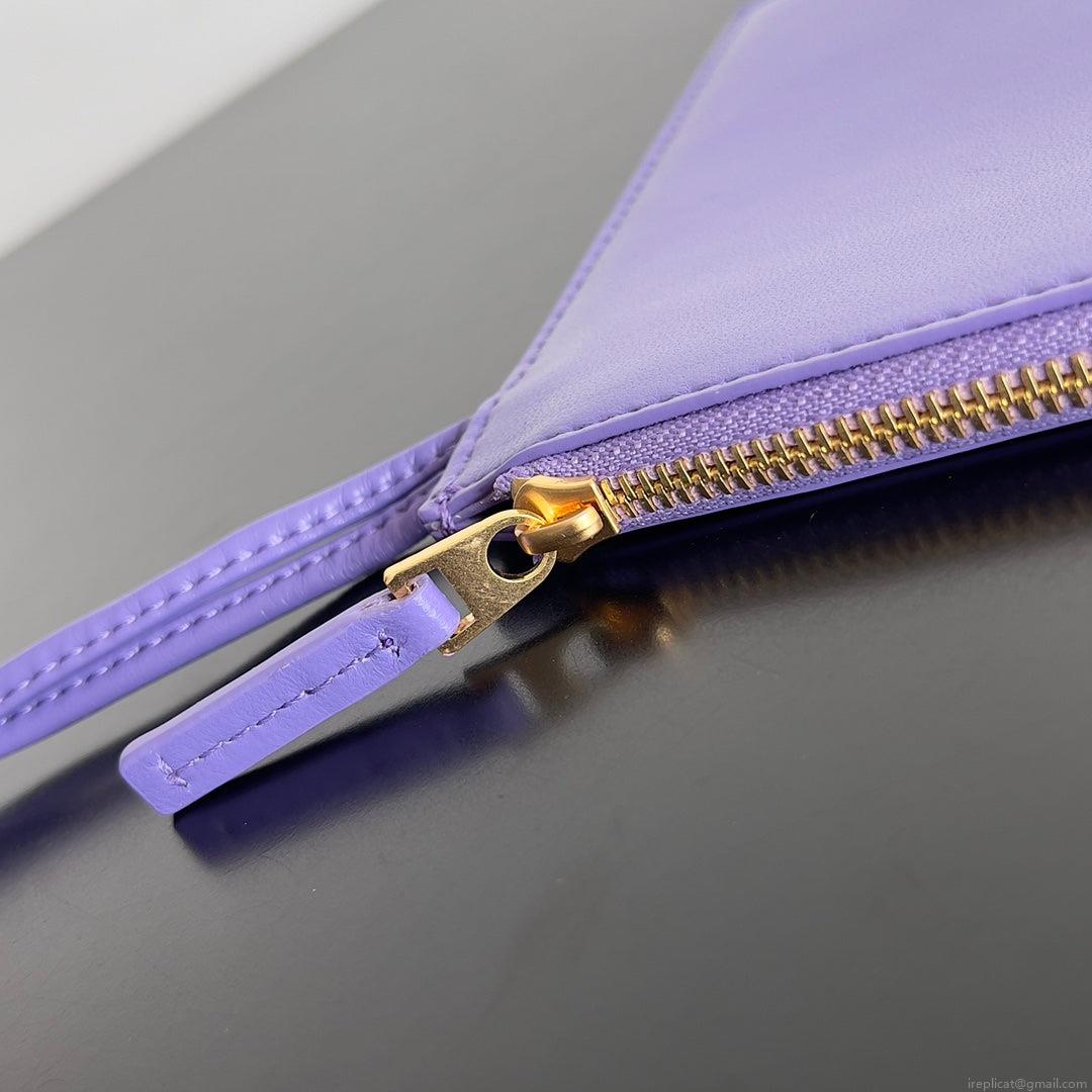 Bottega Veneta BV 608811 Large Cabat Bag Bv0018