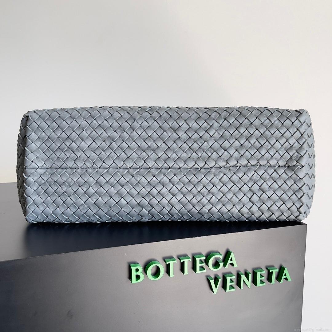 Bottega Veneta BV 608811 Large Cabat Bag Bv0018