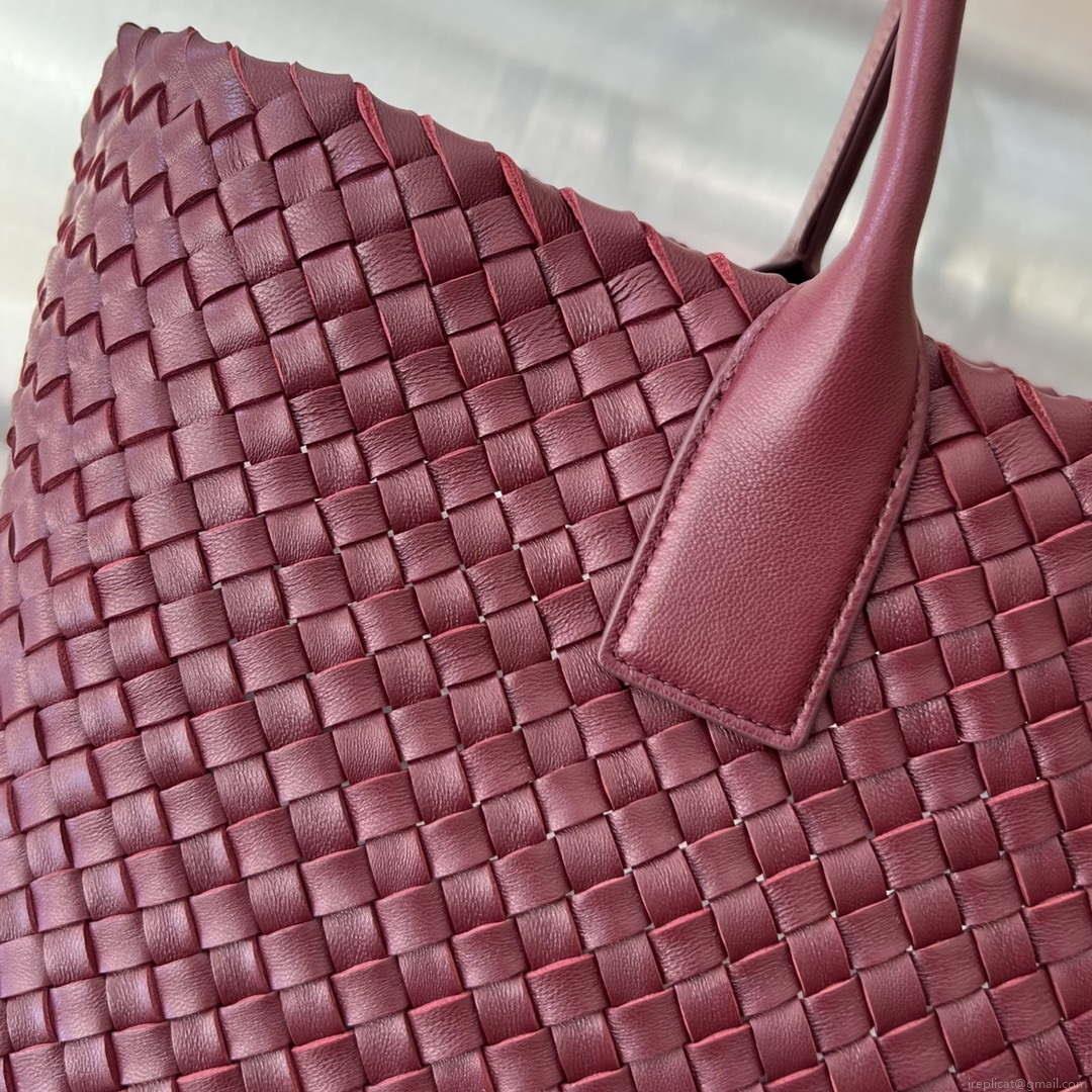 Bottega Veneta BV 608811 Large Cabat Bag Bv0023