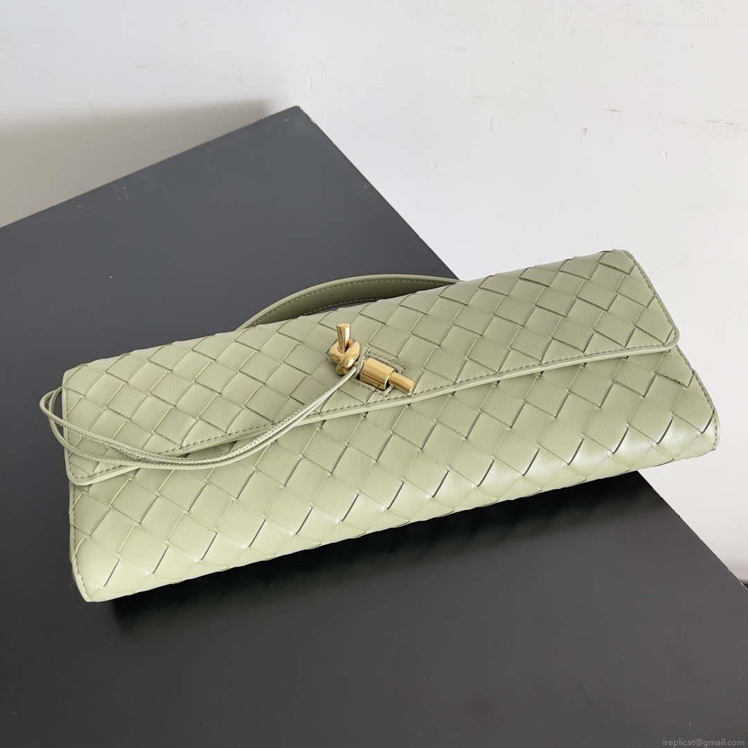 Bottega Veneta BV 741511 Long Clutch Andiamo With Handle Emerald Green