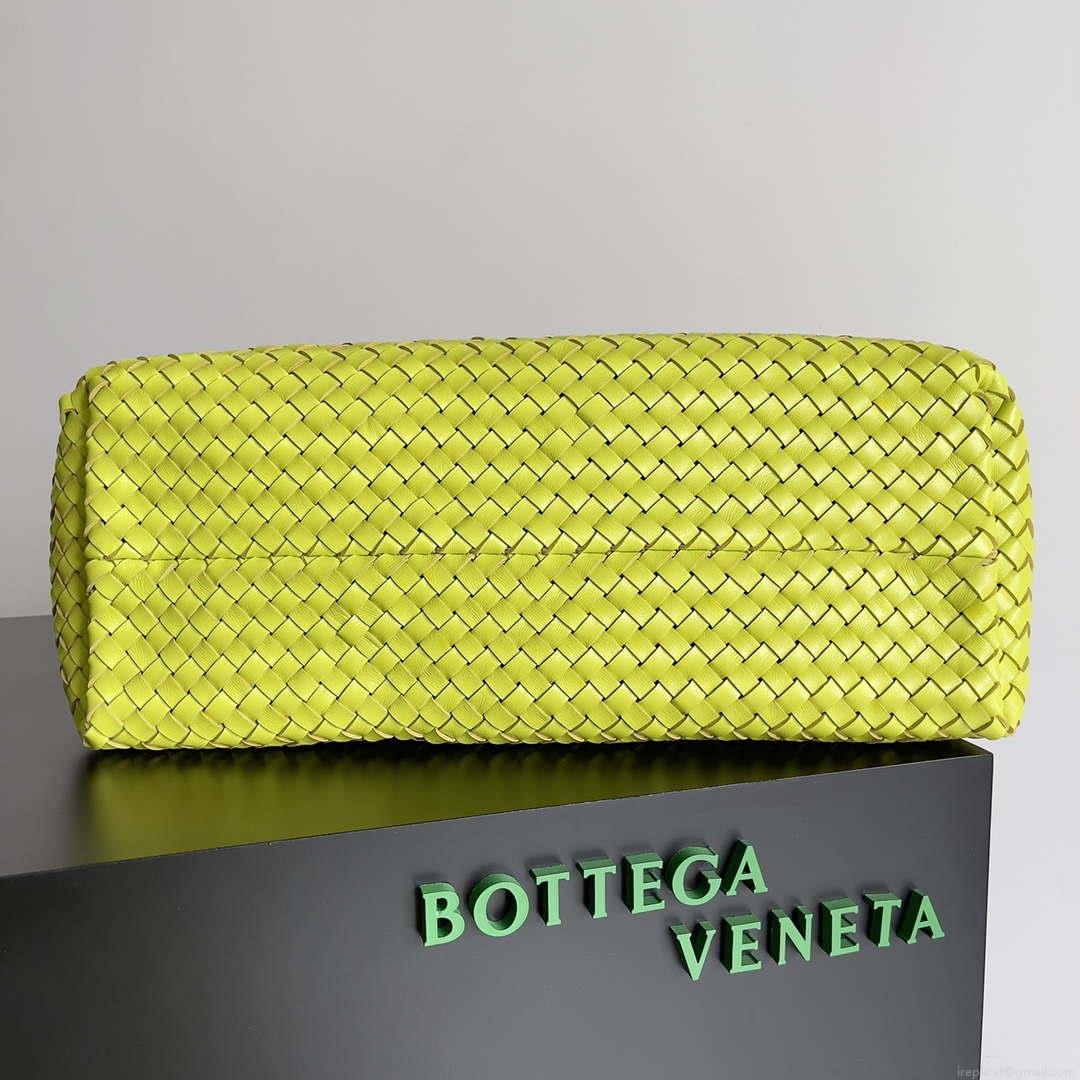Bottega Veneta BV 608811 Large Cabat Bag Bv0031
