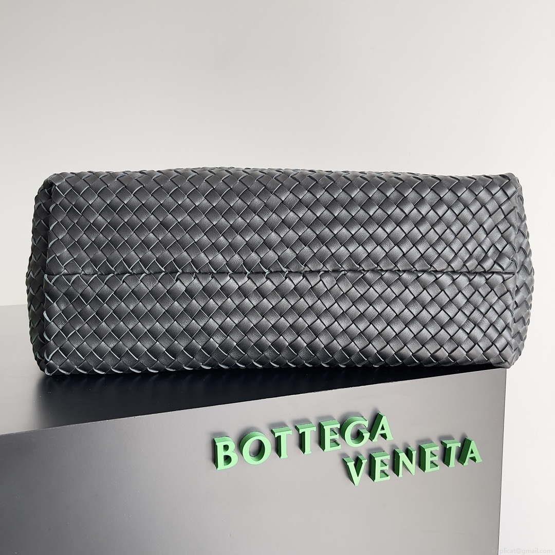 Bottega Veneta BV 608811 Large Cabat Bag Bv0033