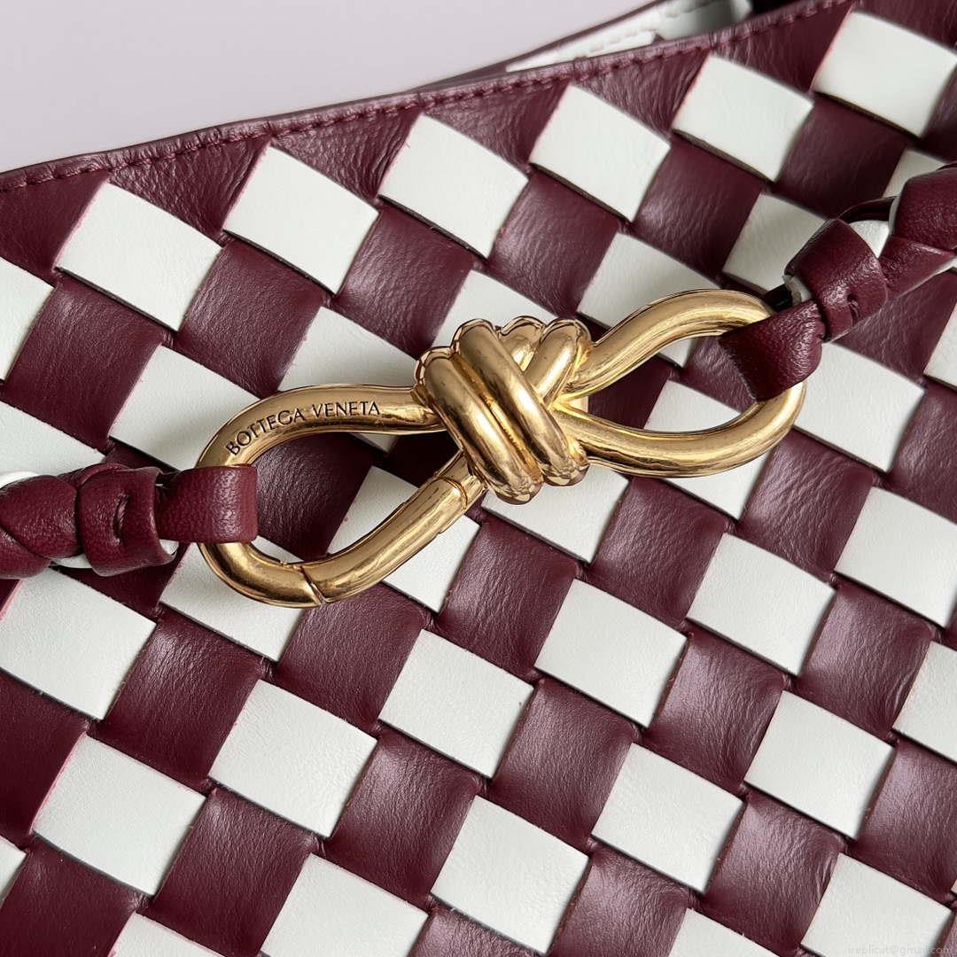 Bottega Veneta BV 777527 Medium Andiamo Wine Red & White