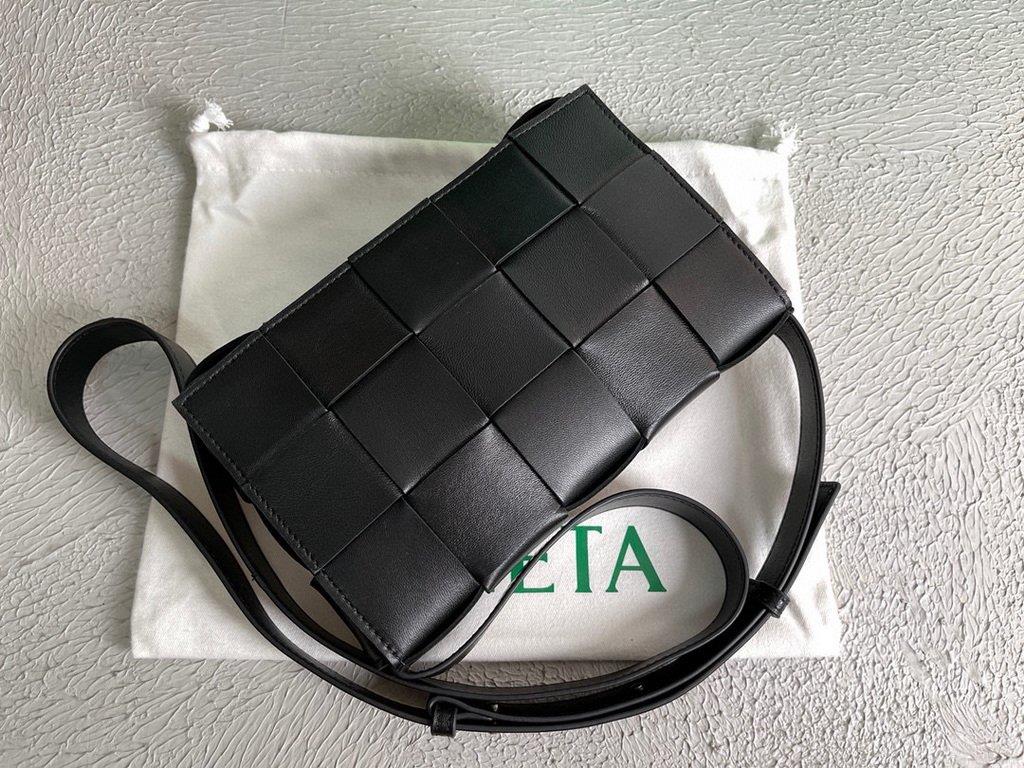 Bottega Veneta BV 578004 Cassette Cross-body Bag 58890 Black