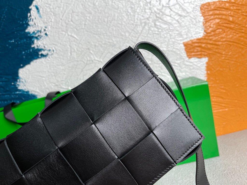 Bottega Veneta BV 578004 Cassette Cross-body Bag 58890 Black