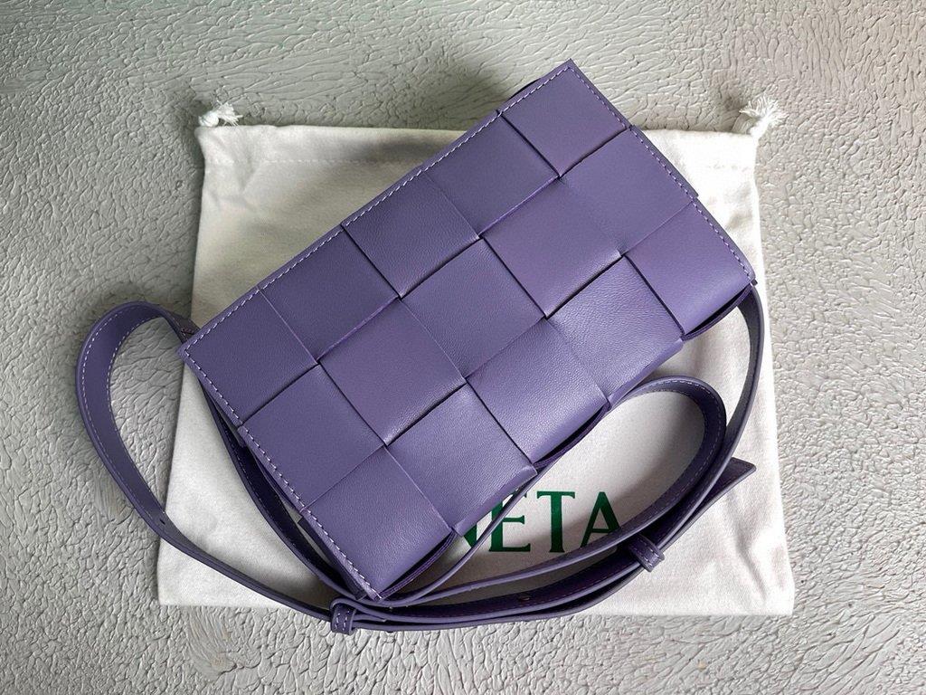 Bottega Veneta BV 578004 Cassette Cross-body Bag 58890 Purple