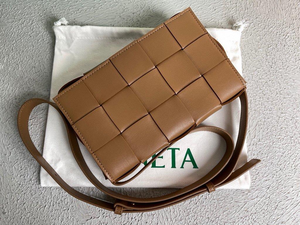 Bottega Veneta BV 578004 Cassette Cross-body Bag 58890 Tan